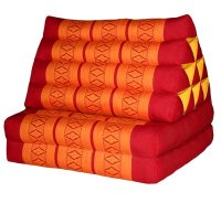 2 fold triangle pillow