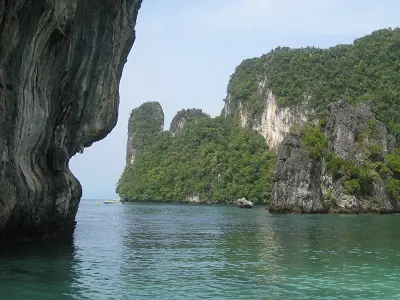 Hong Island, is a must-do day trip from Krabi Koh Hong, Krabi