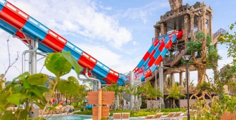 A fun filled day on the waterslides at the Andamanda Phuket Andamanda Water Park in Phuket