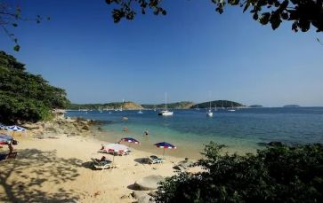 The beach at Ao Sane 