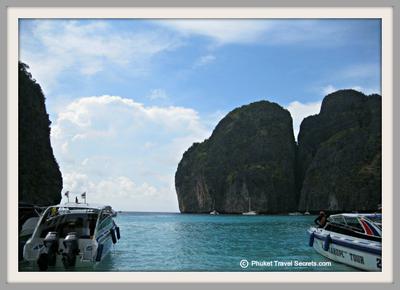 Private Speedboats to get to Ko Phi Phi from Phuket