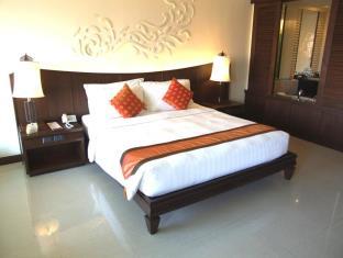 Patong Paragon Deluxe Rooms