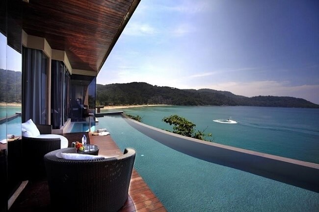 Spoil yourself in a luxury 5 star hotel for your next holiday in Phuket 5 star hotels in Phuket