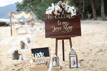 Ideas for a wedding on the beach in Thailand Island wedding sign