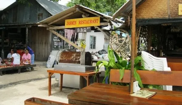 Beautiful food at the Jasmine Restaurant near the Zeavola on Phi Phi Island. Jasmine Restaurant