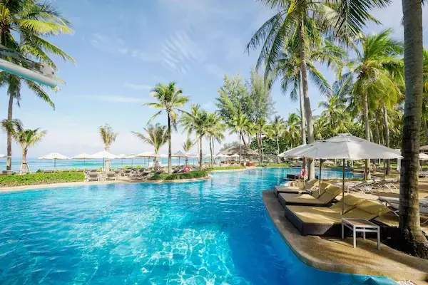 Luxury 5 star beachfront resort at Kata Noi Katathani Phuket
