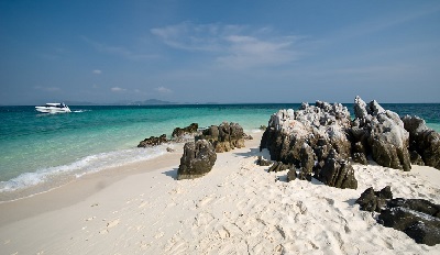 Small island located off the east coast of Phuket Ko Khai Nok by speedboat