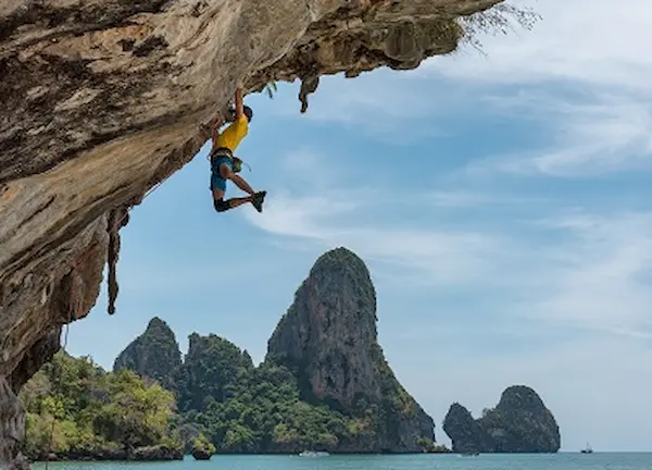 Krabi is a popular destination for rock climbing. Adrenaline-filled activities in Krabi