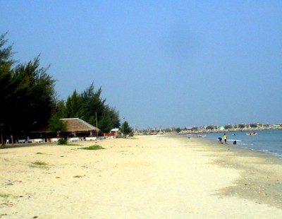 Long Beach Cha Am Thailand