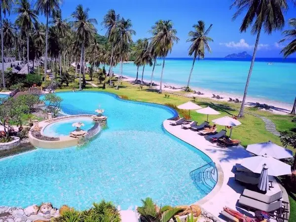 Explore beachside bungalows, hotels and five-star resorts at Ko Phi Phi. Resorts & Hotels at Ko Phi Phi