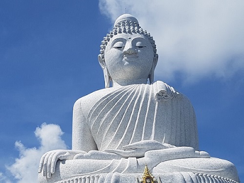 One of the best things to do in Phuket is a visit to Big Buddha