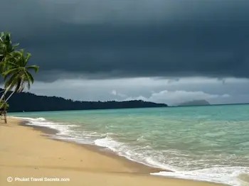 When to visit Phuket