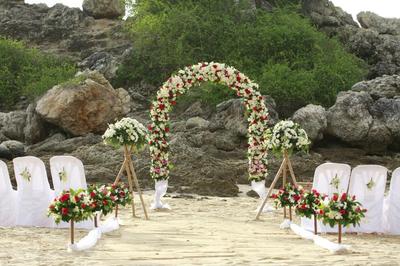 Yanui Beach Wedding Setting
